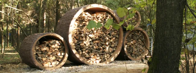 Поленница для дров: фото + как сделать своими руками