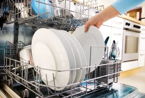С функцией сушки всегда достаете из посудомоечной машины сухие чистые тарелки