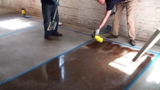 Как покрасить бетон