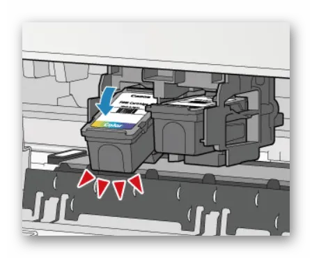 Принтер с открытой крышкой технологического отсека