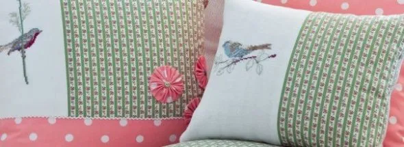 Подушка с бабочками для декора в интерьере