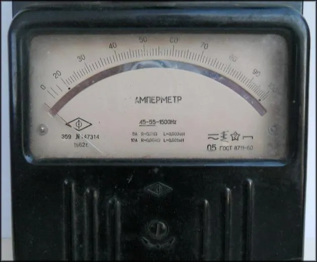 Принципиальная схема электронного термометра