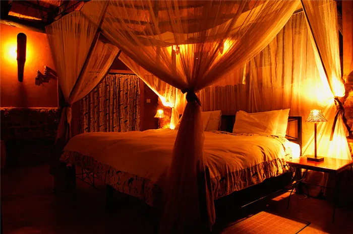 Очаровательная спальня во французском стиле
