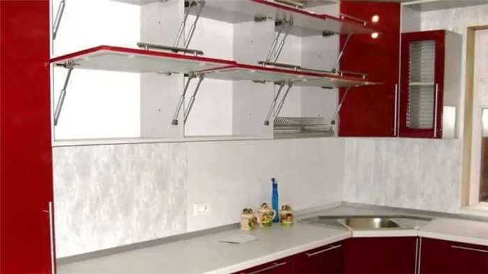 Применение газлифтов для кухонных шкафов: правила установки