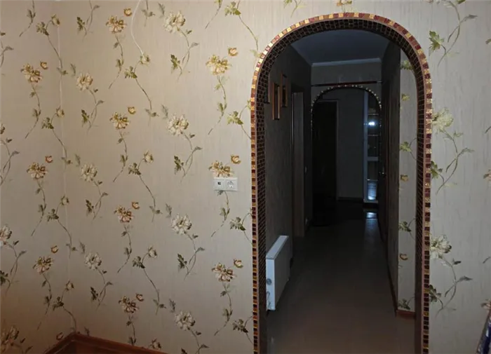 Отделка арки в квартире мозаикой - необычное решение, заслуживающее внимание