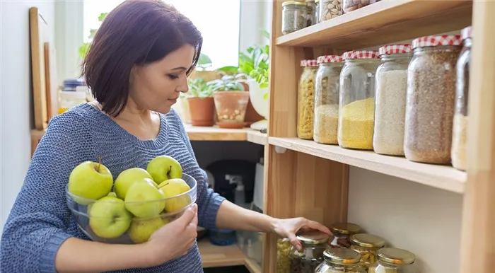 Как хранить яблоки в домашних условиях: 3 верных способа для вашего урожая