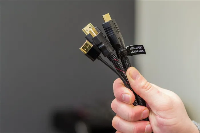 Кабель HDMI